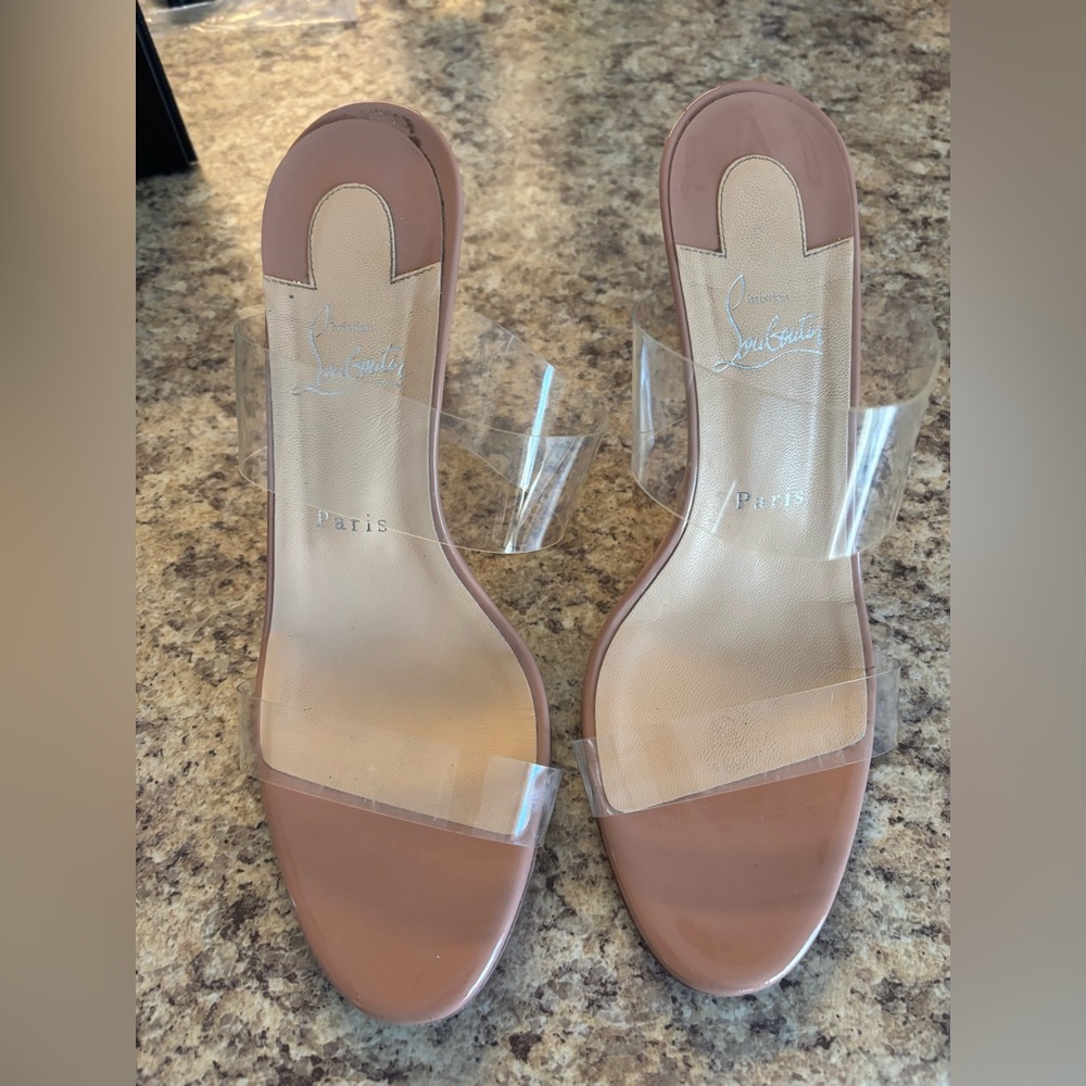 Christian Louboutin Just Nothing 100 Beige Heels